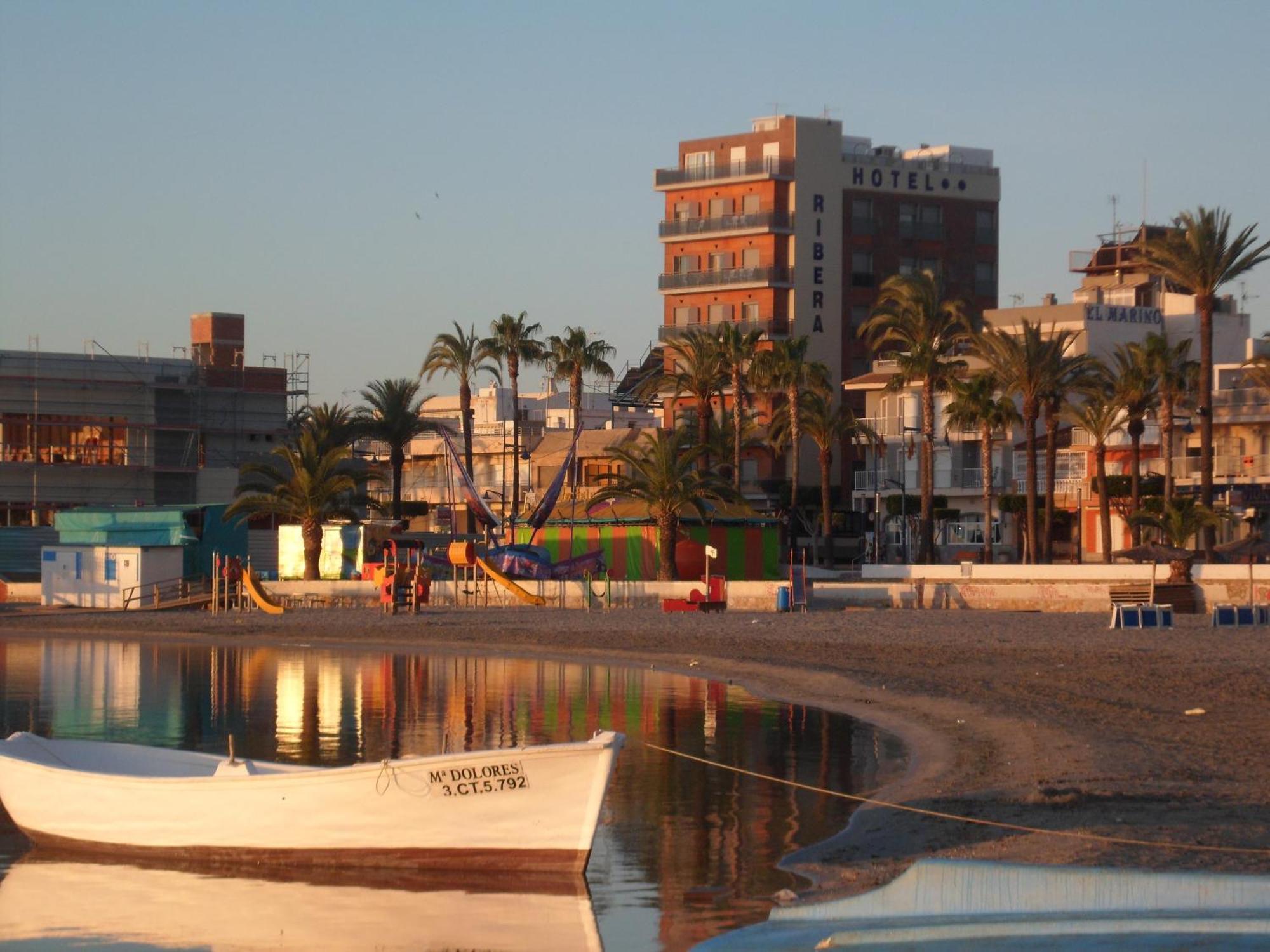 Hotel Ribera Santiago De La Ribera Bagian luar foto