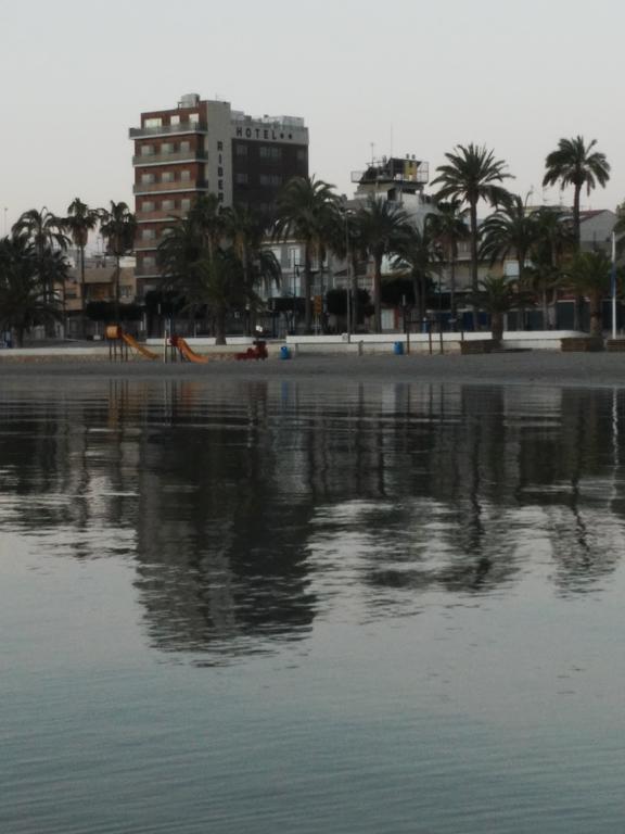 Hotel Ribera Santiago De La Ribera Bagian luar foto
