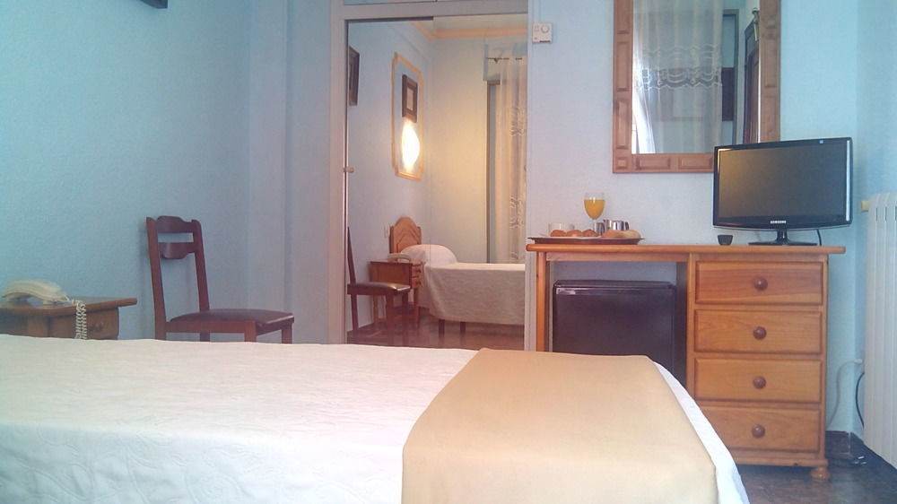 Hotel Ribera Santiago De La Ribera Bagian luar foto